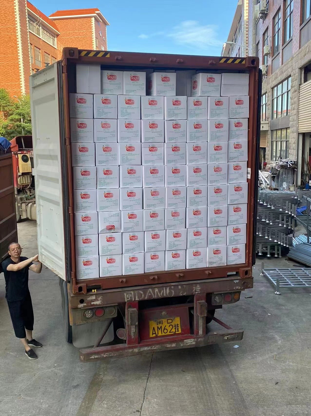 Latest company Cases about क्रंकी फ्यूजनः कोटेड मूंगफली स्नैक्स के साथ स्नैकिंग अनुभवों को बढ़ाना