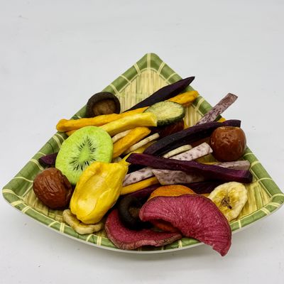 गुणवत्ता Fruits And Vegetables Snacks Vacuum Fried Original Flavor Containing Variety Of Vegetables And Fruits Okra Carrot Banana Kiwi And Taro एक बार फिर से एक बार फिर से एक बार फिर से एक बार फिर से एक बार फिर से कारखाना