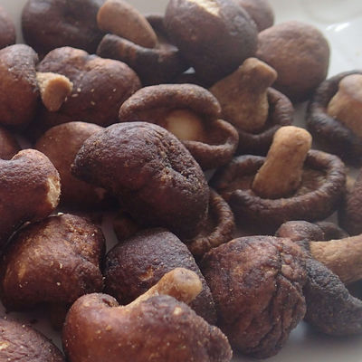 अच्छी कीमत सूखे मिनी मशरूम वैक्यूम गर्भवती महिलाओं के बच्चों के लिए रंग नहीं जोड़ते हैं ऑनलाइन