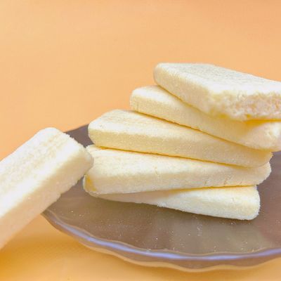 अच्छी कीमत चावल नमक सोया सॉस सामग्री स्वादिष्ट कुरकुरे स्नैक्स BRC प्रमाणित ऑनलाइन