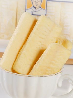 अच्छी कीमत चीनी वाले अंडे की सनसनीः कोरियाई स्नैक प्रेमियों के लिए ओवन रोस्टेड राइस क्रैकर्स ऑनलाइन