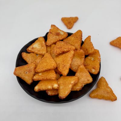 अच्छी कीमत बड़े पैमाने पर ऑर्डर के लिए कम कैलोरी वाले क्रंचिंग राइस क्रैकर्स ऑनलाइन